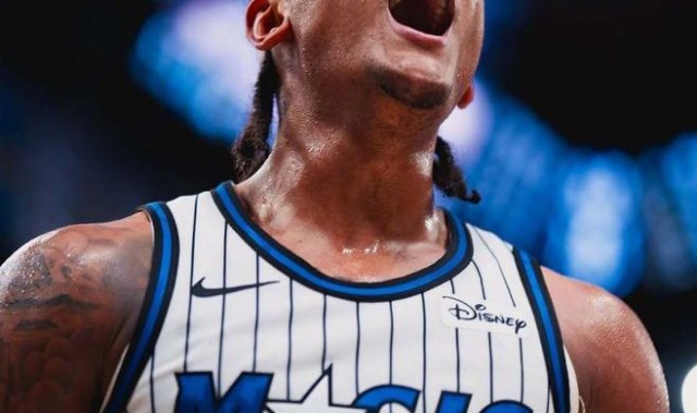 Yabo-班凯罗27+8+7力压83分先生，贝恩21分，魔术横扫热火豪取七连胜